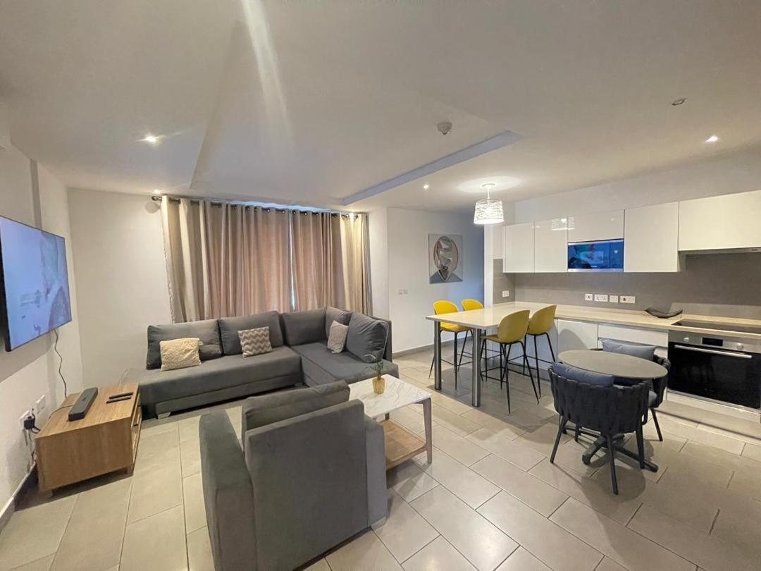 Luxury Labone Edge 2-Bedroom Apartment In Accra - Fivehills Homes Exterior photo